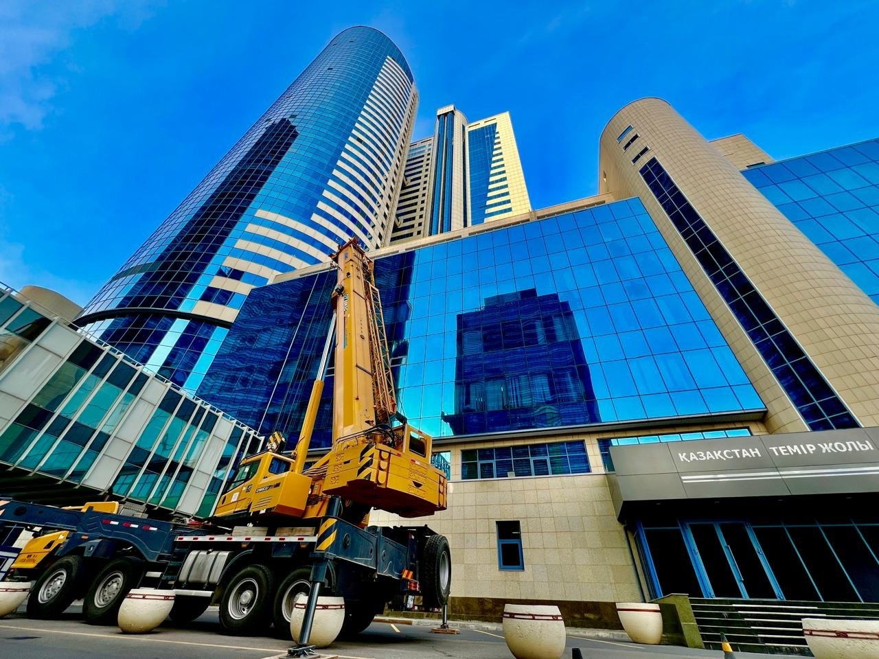 Автокран SANY STC500 50 тонн аренда Казахстан